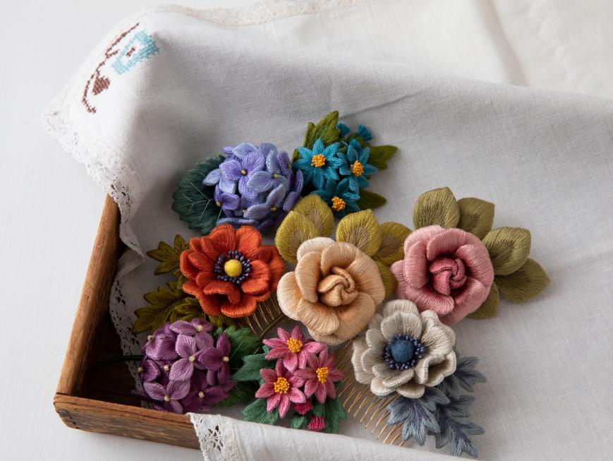 フェルト刺繍で作る 花のアクセサリーpart3 Crafting